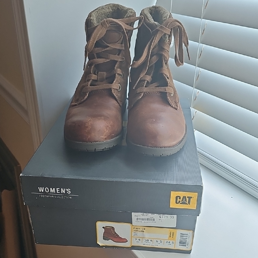Women's CAT  Brown Leather Boots - Lined Size 7.5